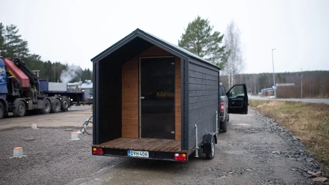 Laattaperustus tarjoaa tasaisen ja kestävän pohjan
